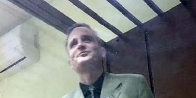 Kuva: Dennis Christensen oikeussalissa