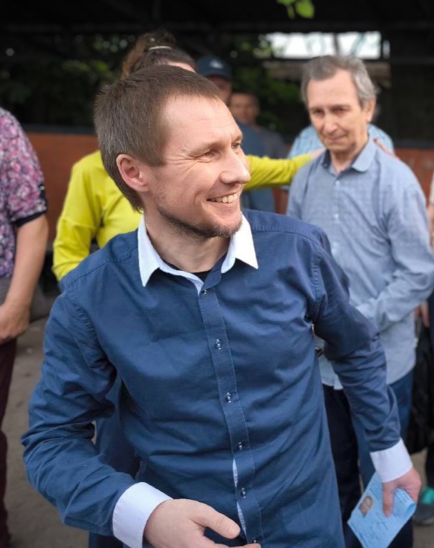Дмитрий Чаусов после освобождения из СИЗО. 26 мая 2025 года