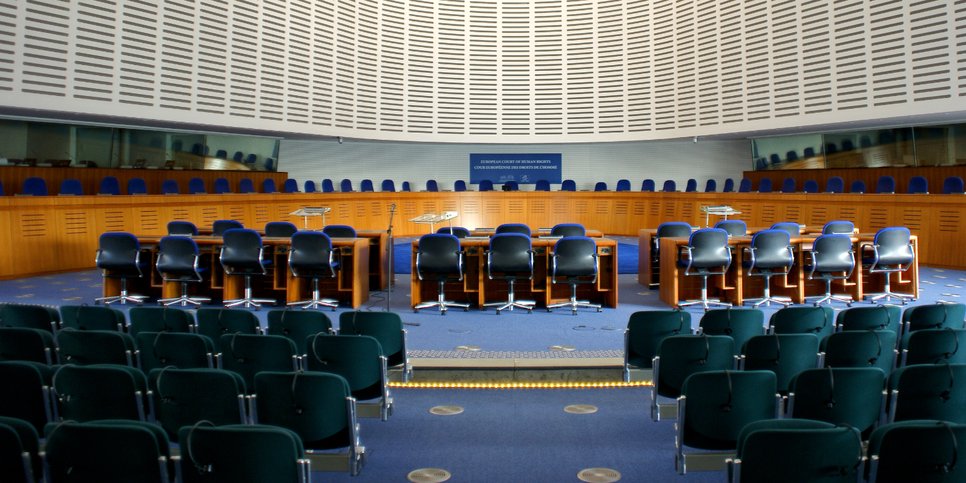 Courtroom of the European Court of Human Rights in Strasbourg, France. Photo source: CherryX per Wikimedia Commons, CC BY-SA 3.0