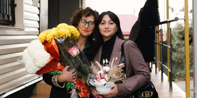 Слева: Елена Гадршина, ноябрь 2025 года